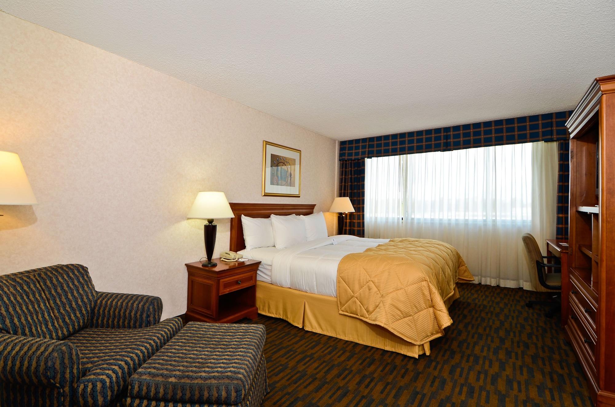 Clarion Hotel Concord-Walnut Creek Экстерьер фото